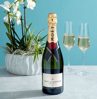 Tap to view Moët & Chandon Brut Imperial Champagne